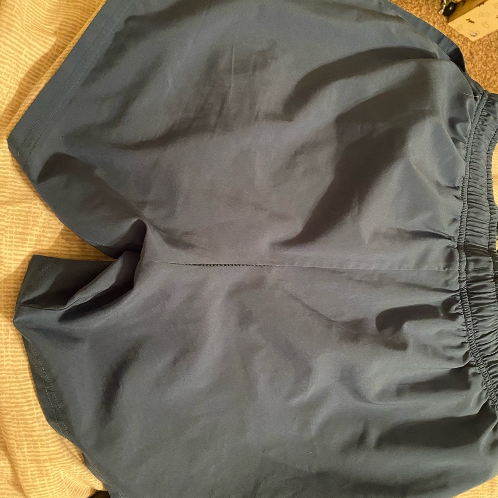 Gymshark men’s shorts in small worn 1 time